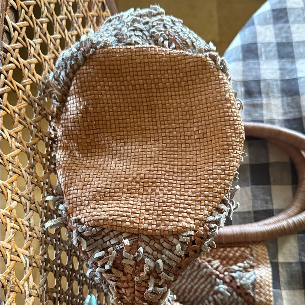 Paolo Masi Woven Brown and Gray Tote - Picture 3 of 5